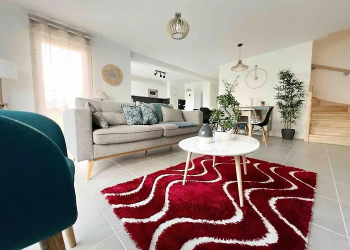 La Rayon'nantes Villa Carquefou