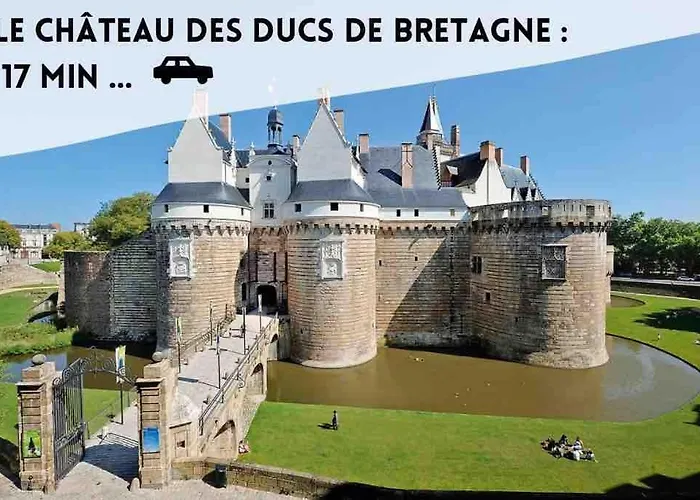 La Rayon'nantes Villa *